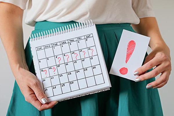 بررسی این‌که دیر شدن عادت ماهانه تا چند روز طبیعی است در مجله آدوراطب